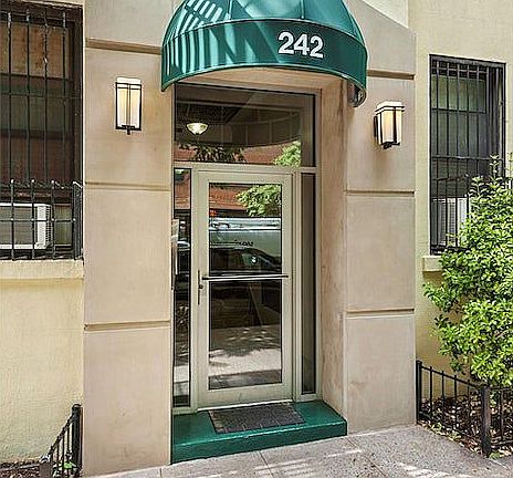 3rd image of 242 E 87th St APT 5H