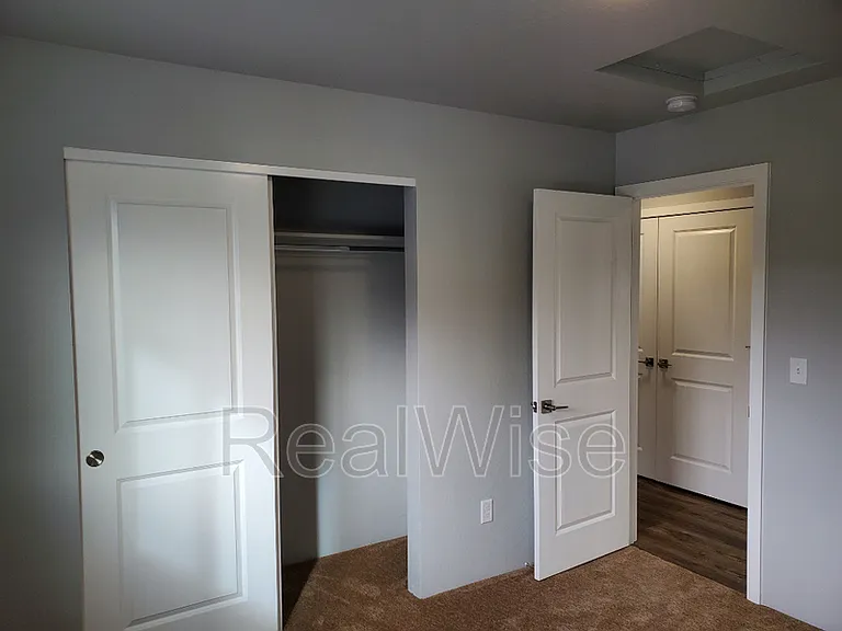 224 Cheryl Ln #9 — Photo 15