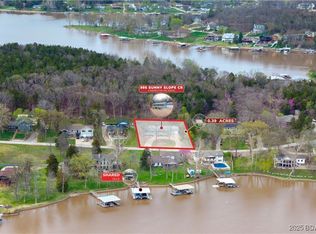 995 Sunny Slope Cir, Camdenton, MO 65020