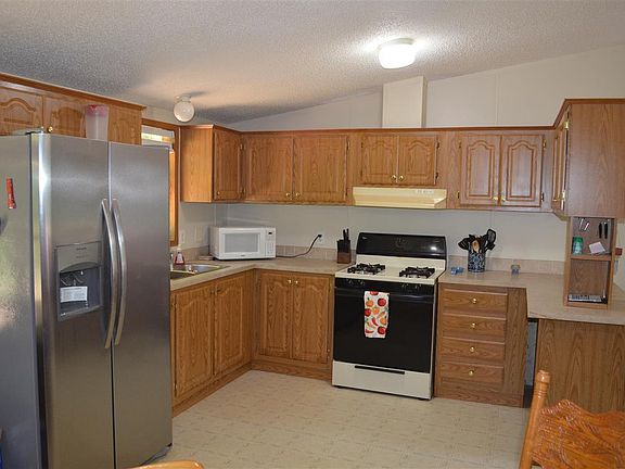 5th image of 14138 Williams Dr