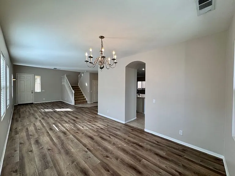 30906 Crystalaire Dr — Photo 10