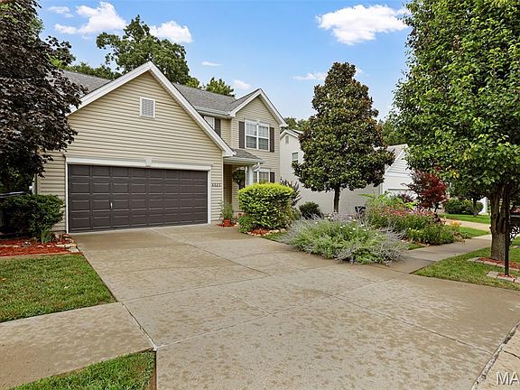3rd image of 6683 Eagles View Dr
