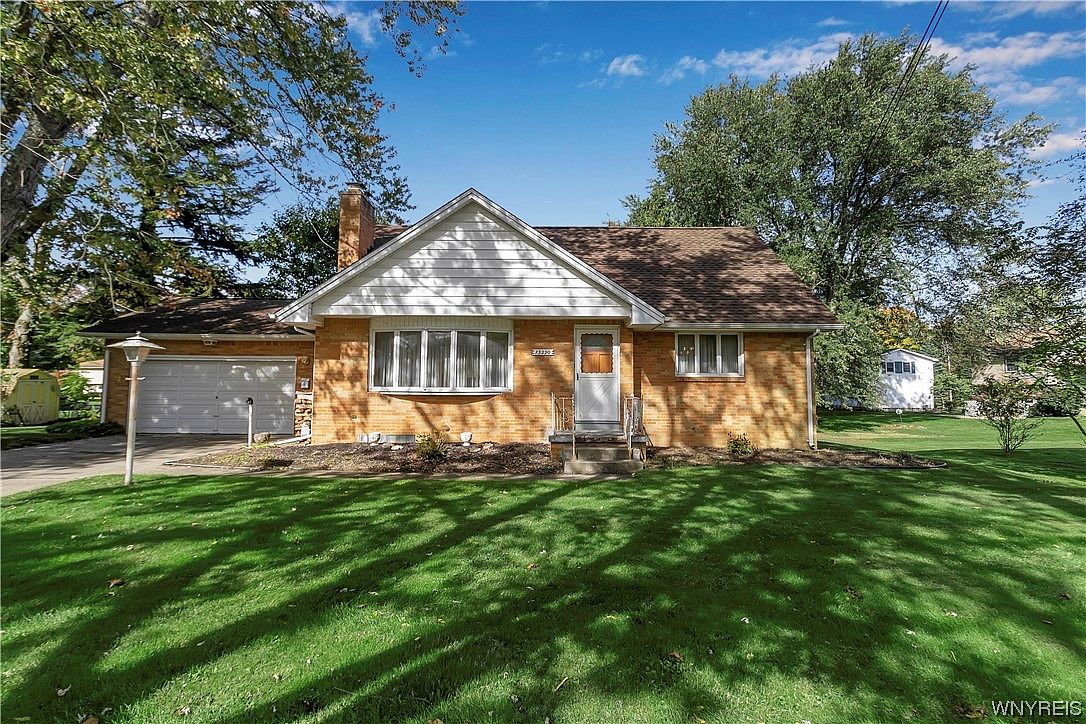 13290 Colonial Woods Dr, Alden, NY 14004 Zillow