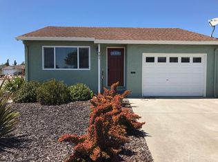 701 Almond Dr, Watsonville, CA 95076