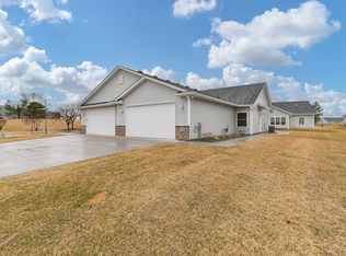 118 Beacon Harbor Cir #118, East Moline, IL