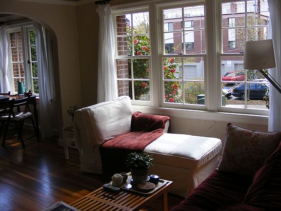 LR Window/Entry to Kitchen