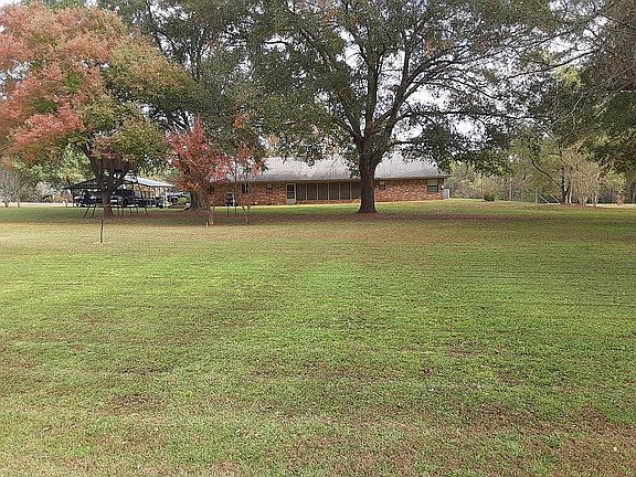 5th image of 366 County Road 2081