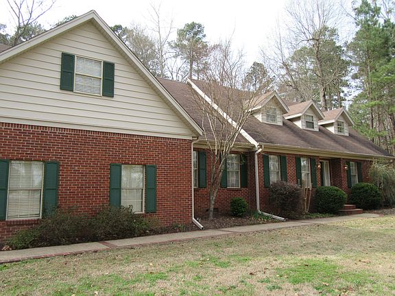 3rd image of 913 N 15th St