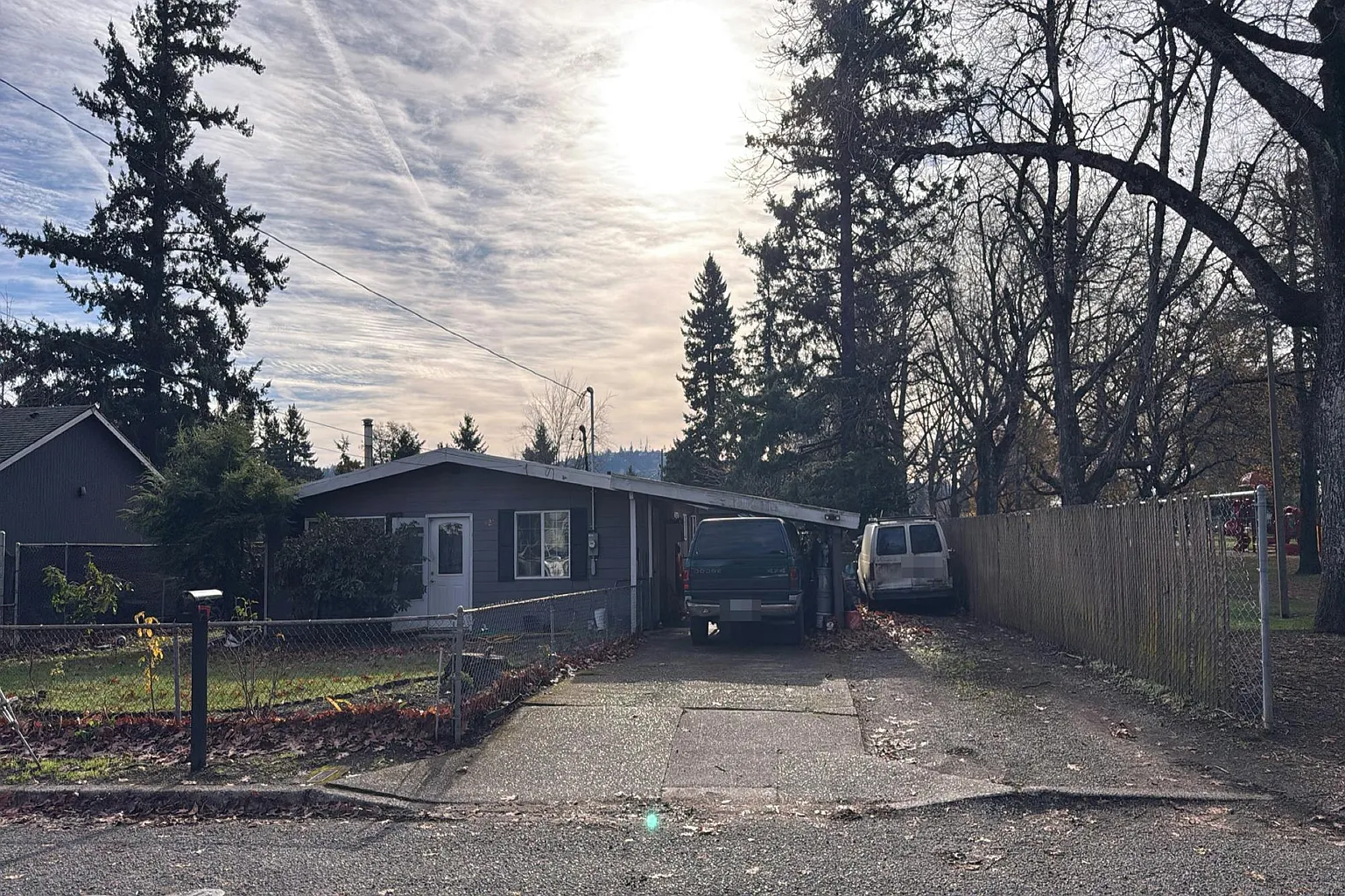 10206 SE Raymond St photo 1