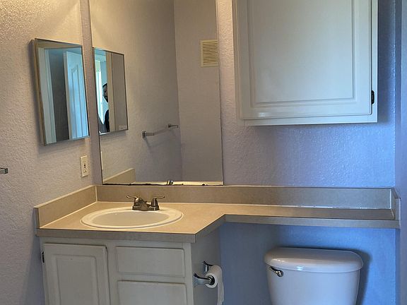 5th image of 8822 Dunes Ct Unit 1-208