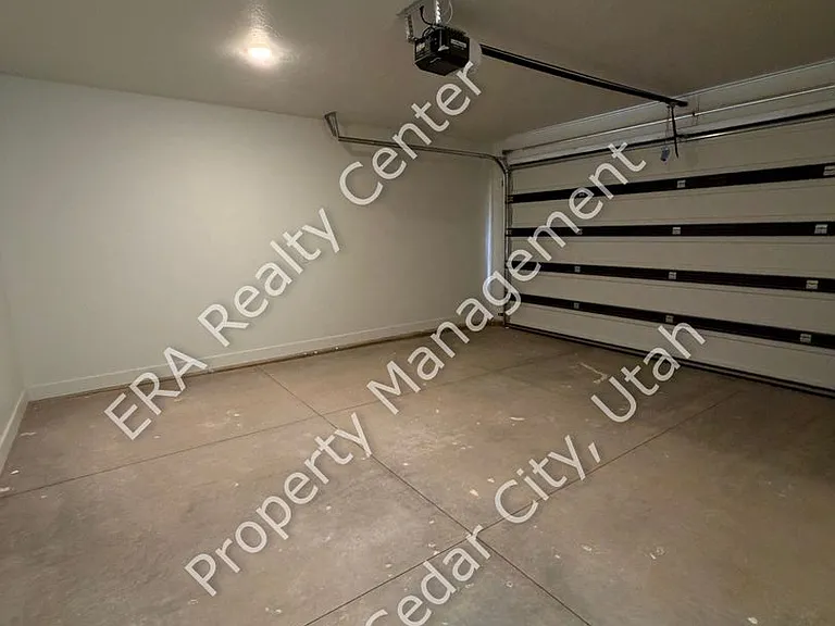 50 E 1600 N #1A — Photo 20