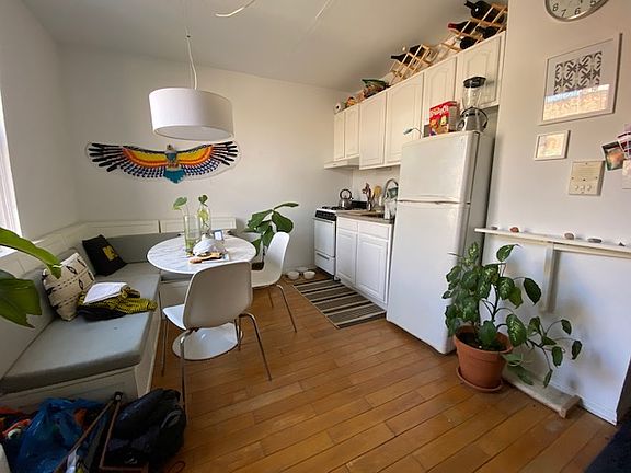 2nd image of 55 Leroy St APT 15