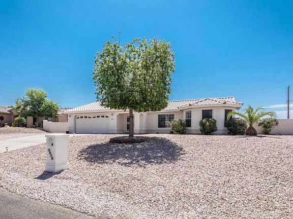 4th image of 3618 Tarpon Dr
