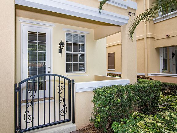 4th image of 1677 Jeaga Dr
