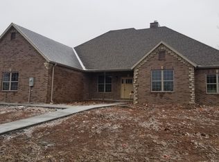 101 Niblick Ct, Republic, MO 65738