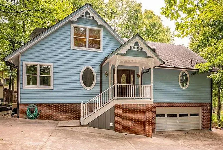 Beechwood Dr — Photo 1