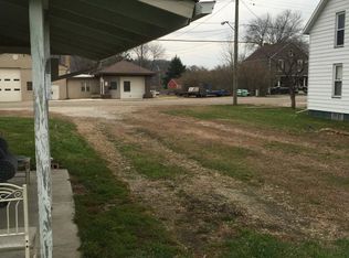 1480 Roanoke Ave APT 3, Uhrichsville, OH 44683
