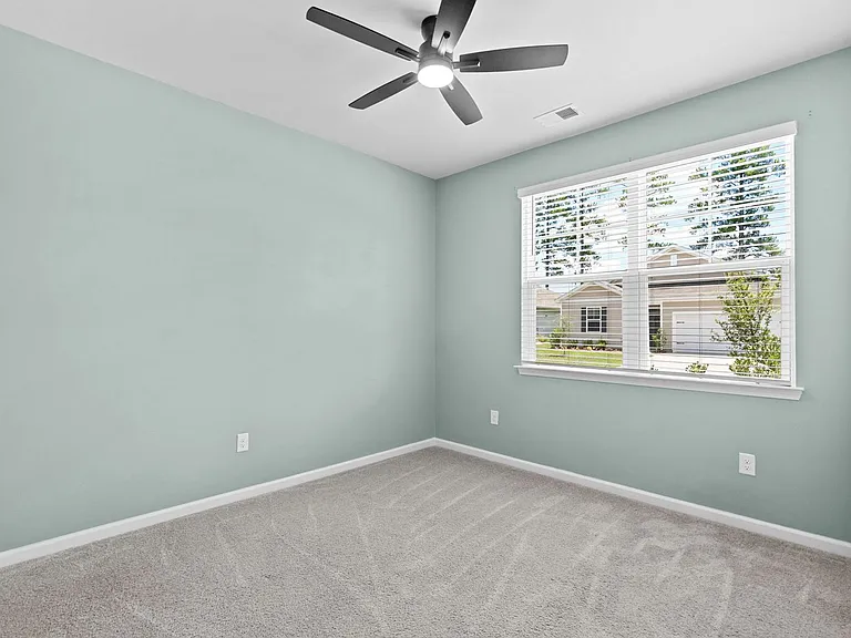 730 Gryffindor Dr — Photo 33