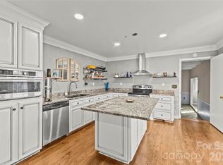 117 Robinson Ave, Matthews, NC 28104