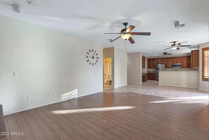7863 W Melinda Ln — Photo 13