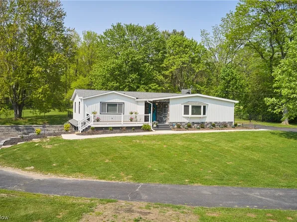 3359 Barrett Rd, Akron, OH 44333