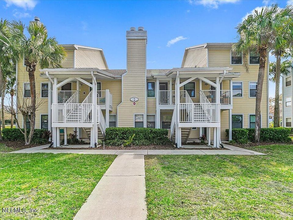 1st image of 100 FAIRWAY PARK Boulevard #203