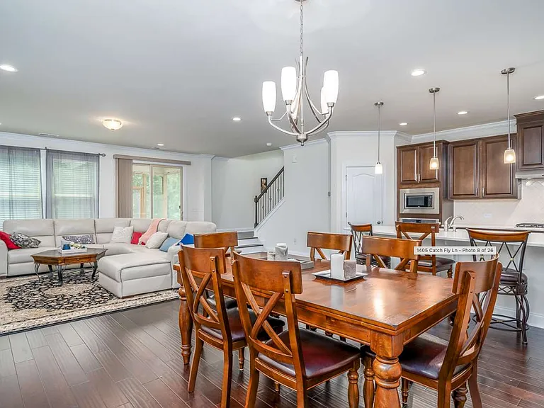 1405 Catch Fly Ln — Photo 8