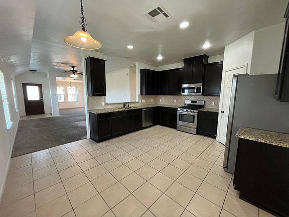 5th image of 23023 Black Mountain Ash Ct