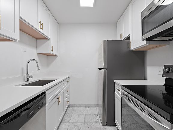5th image of 120 G St