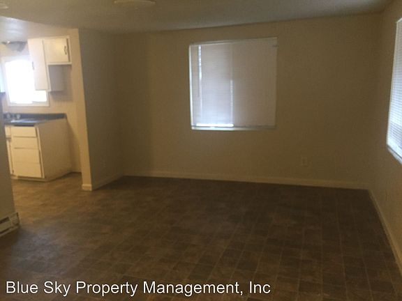 3rd image of 14989 Avenue 88
