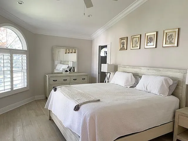 2502 Fairway Dr N — Photo 6