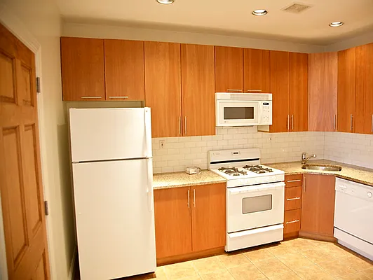 Rented by The LeBlanc Organization Inc | media 9