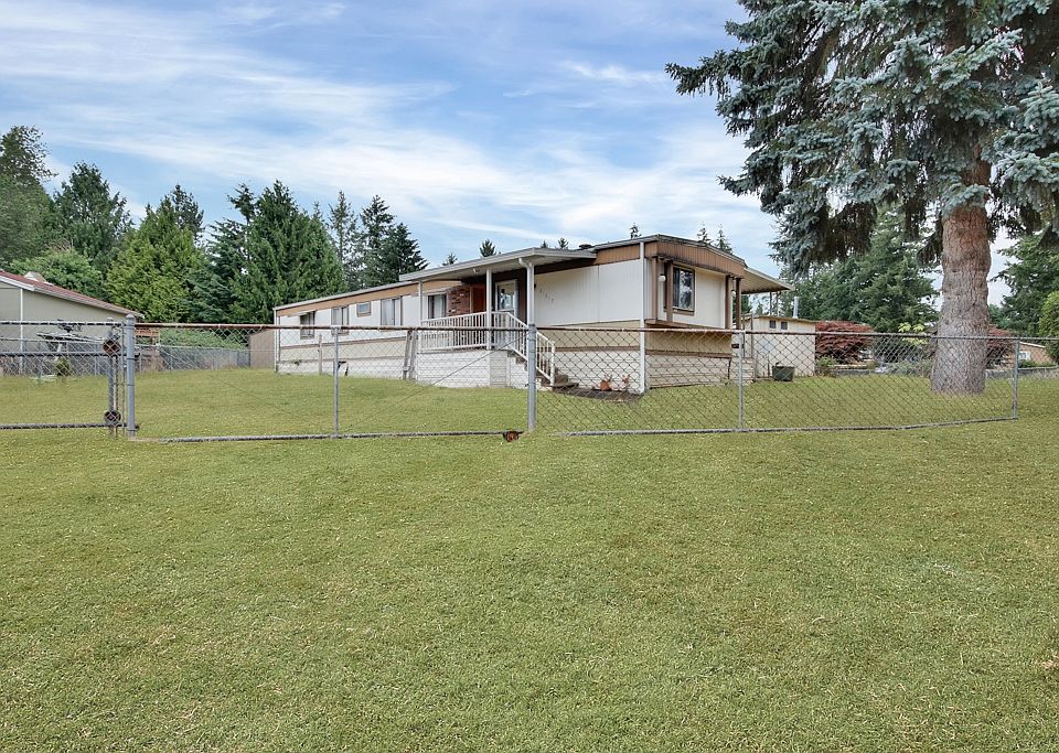 1st image of 21617 134th St E