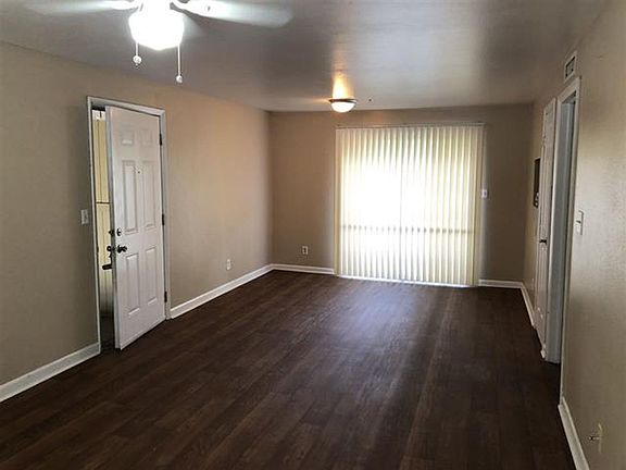 2nd image of 1943 Dawsey St #3
