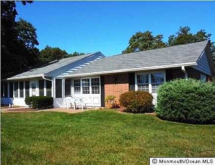 1st image of 249 Jefferson Court #B
