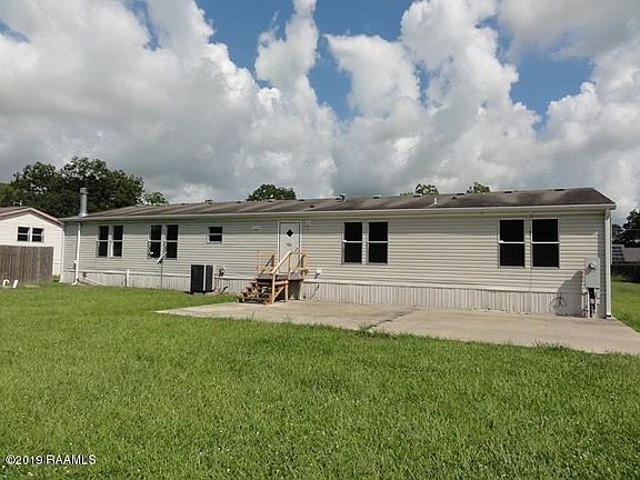 2nd image of 1088 N Portage Hwy
