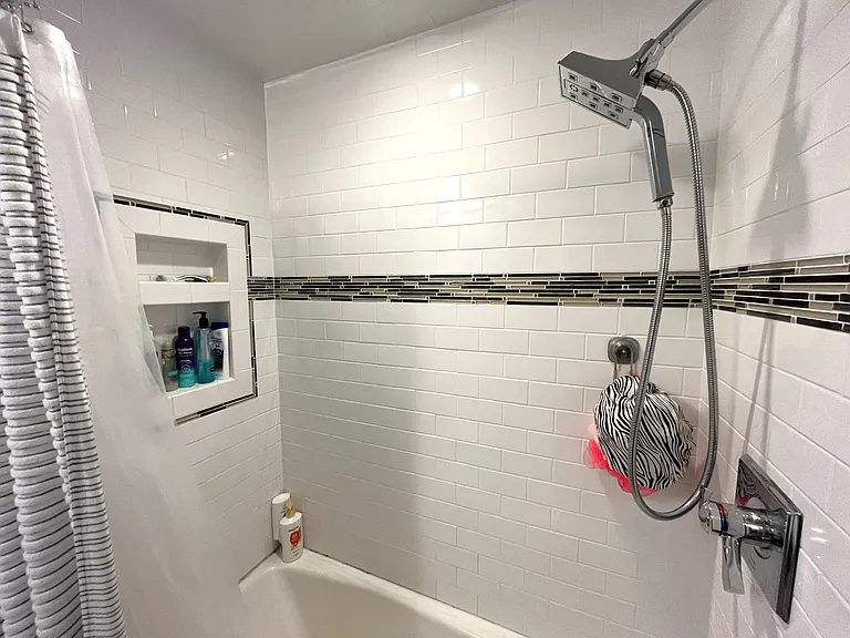 90 Union Ave #1 — Photo 15