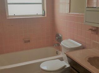 3210 SW 19th St, Fort Lauderdale, FL 33312