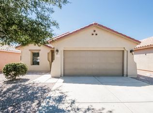 2827 W Yellow Peak Dr, San Tan Valley, AZ 85142