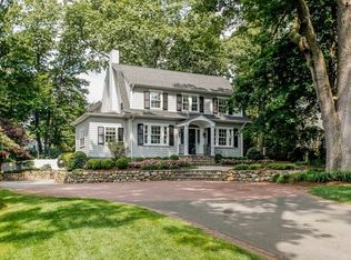 34 Clinton Ave, Ridgewood, NJ 07450