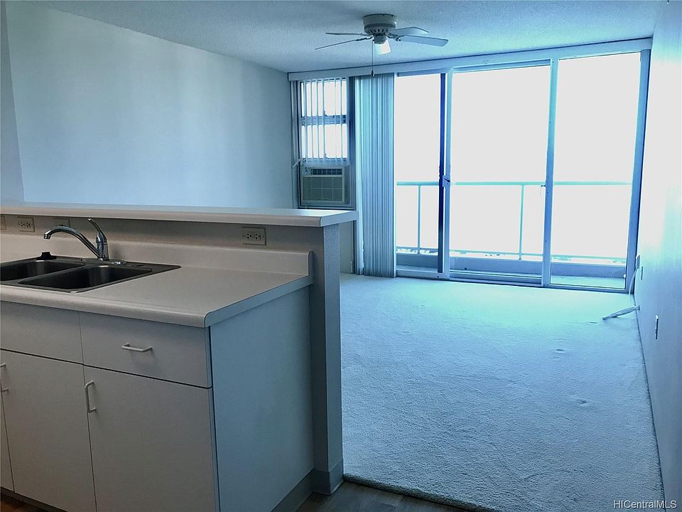 1st image of 3009 Ala Makahala Pl APT 1503