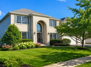 840 Napa Ln, Aurora, IL 60502