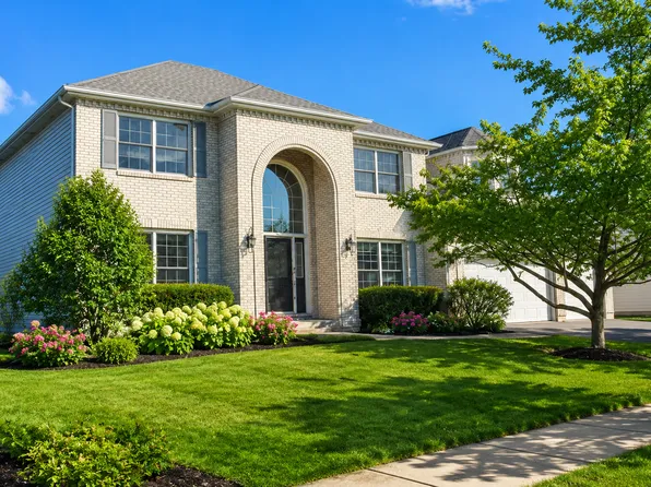 840 Napa Ln, Aurora, IL 60502