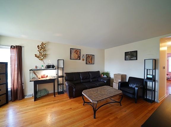 4th image of 3541 Dora St