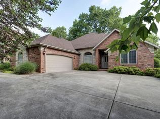 3959 E Stanford St, Springfield, MO 65809