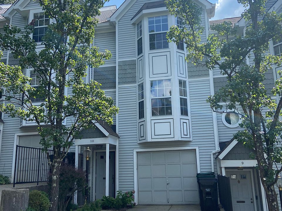 1st image of 600 Delta Ave Unit 10