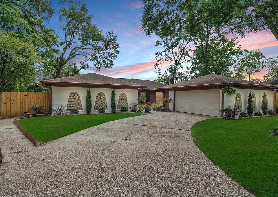 1st image of 1015 Creekmont Dr