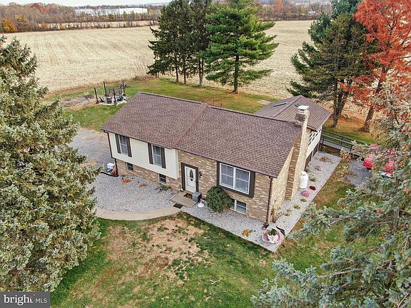 5th image of 8738 Olde Scotland Rd