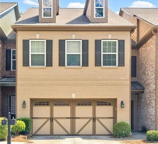 300 Snowgoose Ct — Photo 1