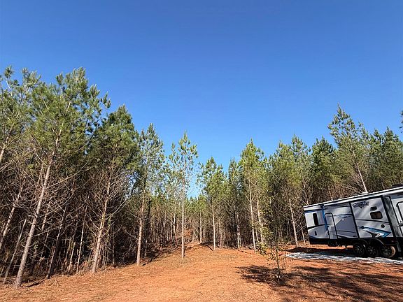 2nd image of 900 Valley Rd #0